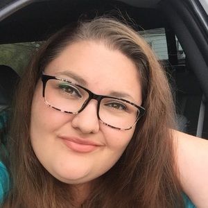 Meet your Posher, Brittani